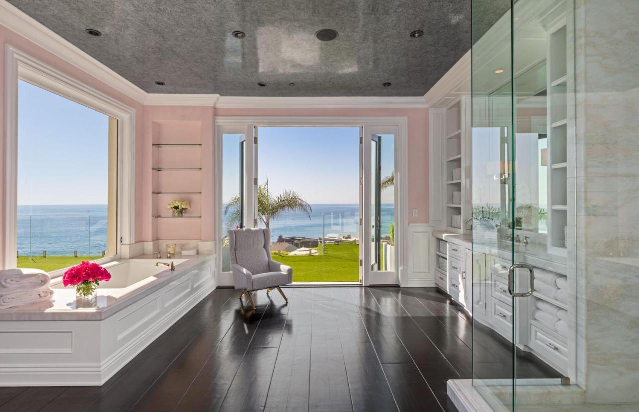 The One Of A Kind Malibu Sun Goddess Villa Exterior photo