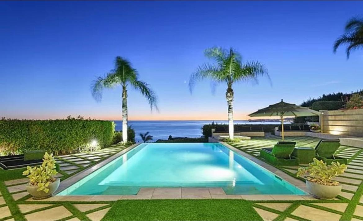 The One Of A Kind Malibu Sun Goddess Villa Exterior photo